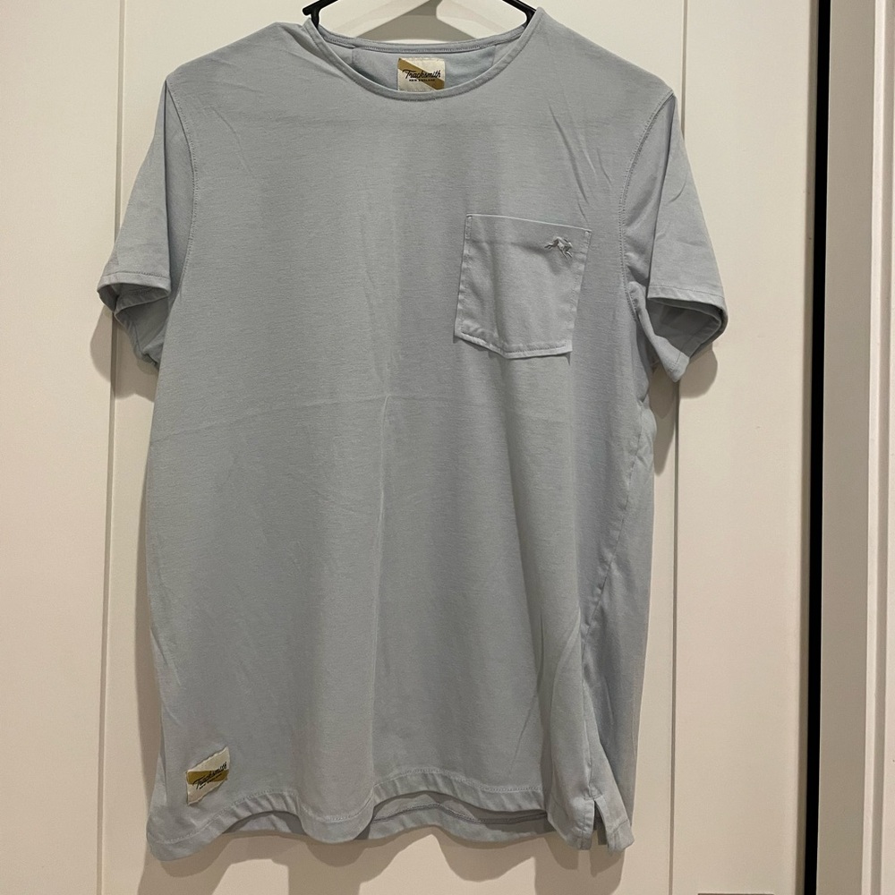 Men’s Tracksmith Run Cannonball Run Tee Light Blue Short Sleeve Tee